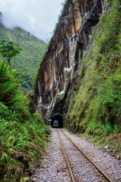 Pociąg relacji Cusco - Machu Picchu