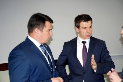 Od lewej: Dyrektor Narodowego Antykorupcyjnego Biura Ukrainy Art Sytnyk oraz Szef Centralnego Biura Antykorupcyjnego Ernest Bejda podczas rozmowy